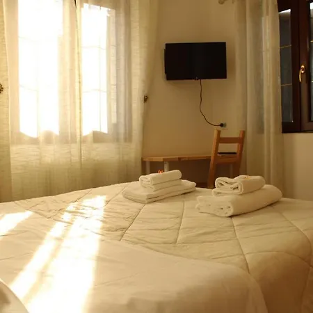 Al Hotel